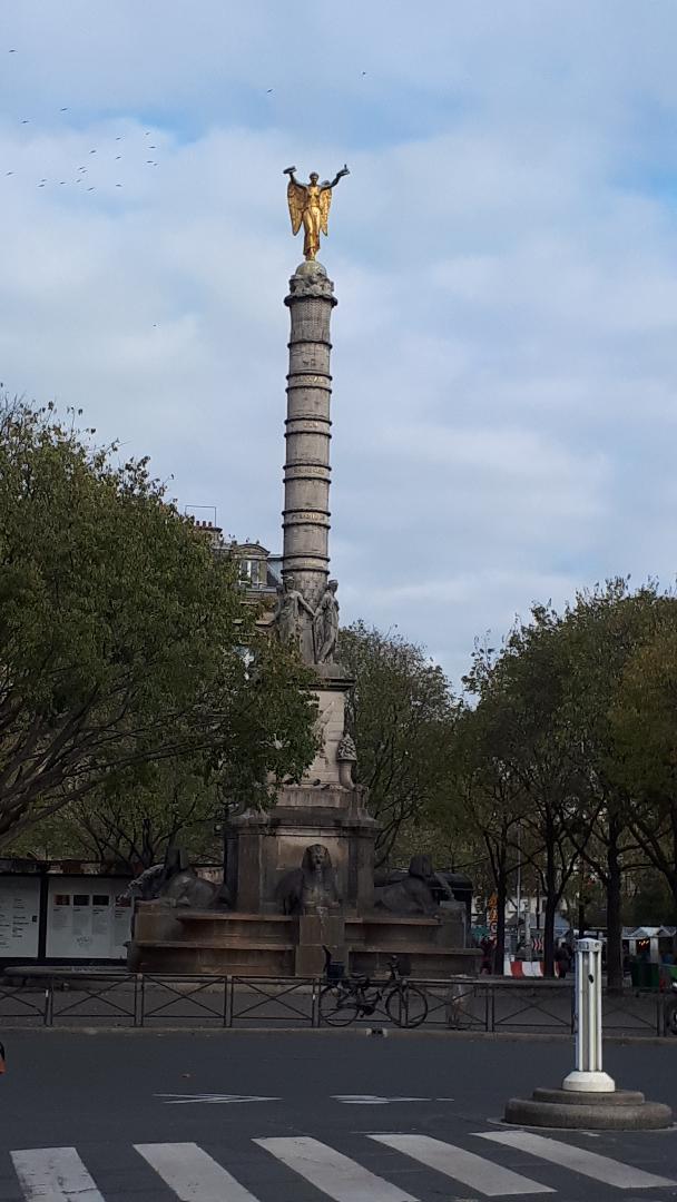 paris pl du Chatelet nov19