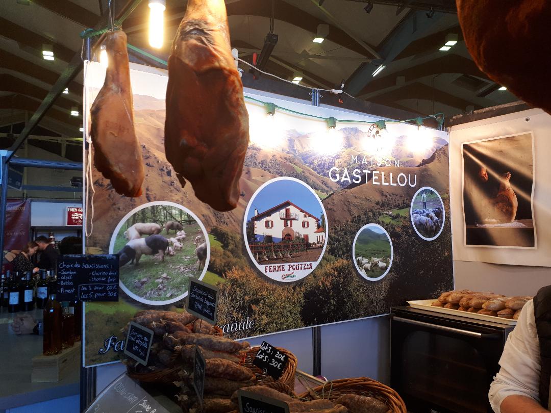 vannes aux vignobles expo maison gastellou sausages cheeses mar22