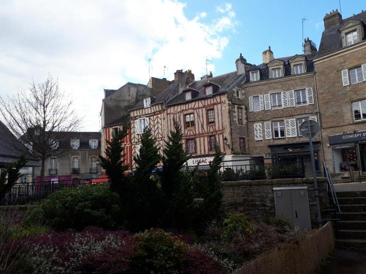 vannes pl des lices mar22