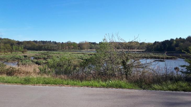 Auray loch river passing apr22