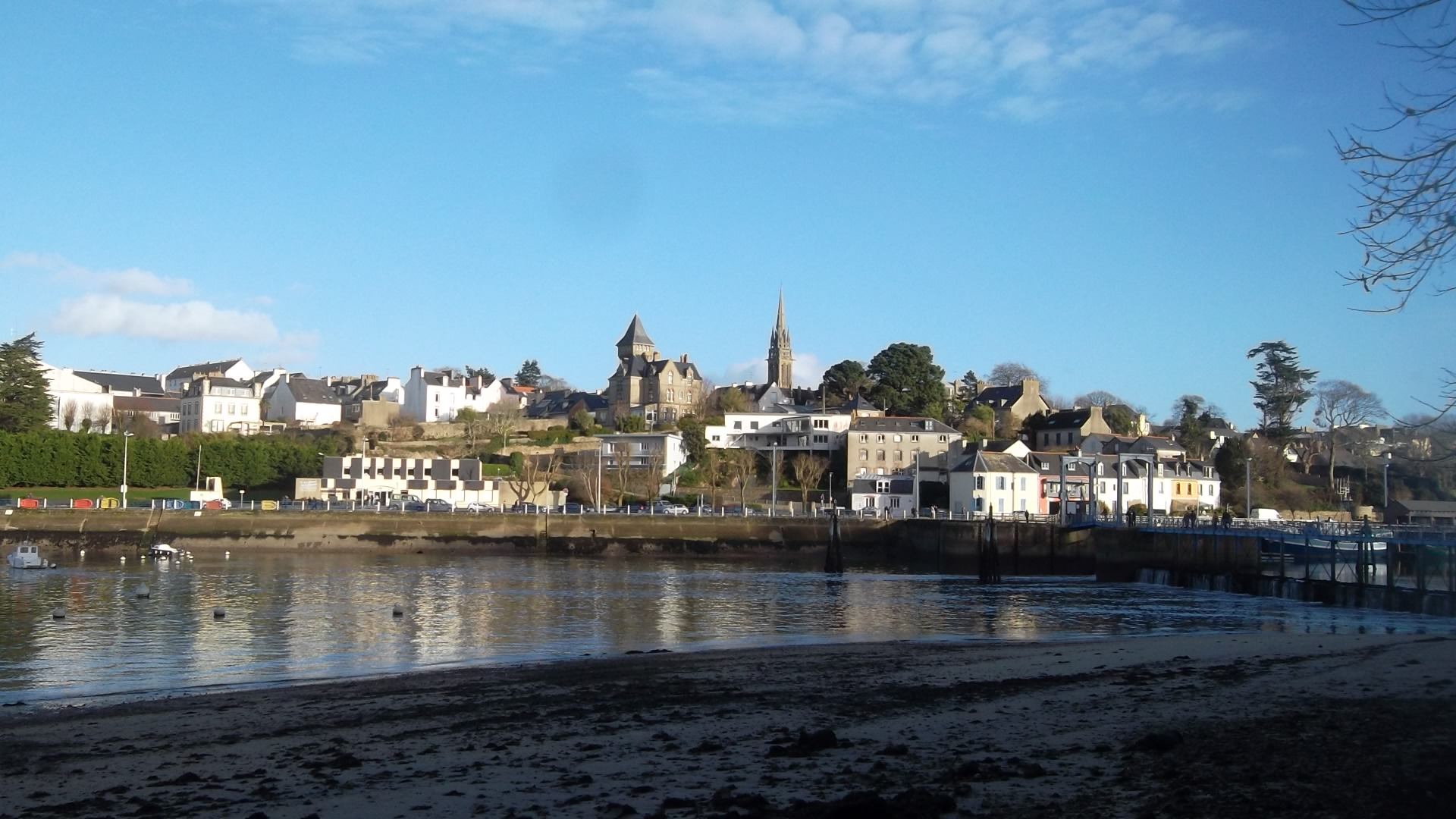douarnenez-from-hill-to-city-dec13