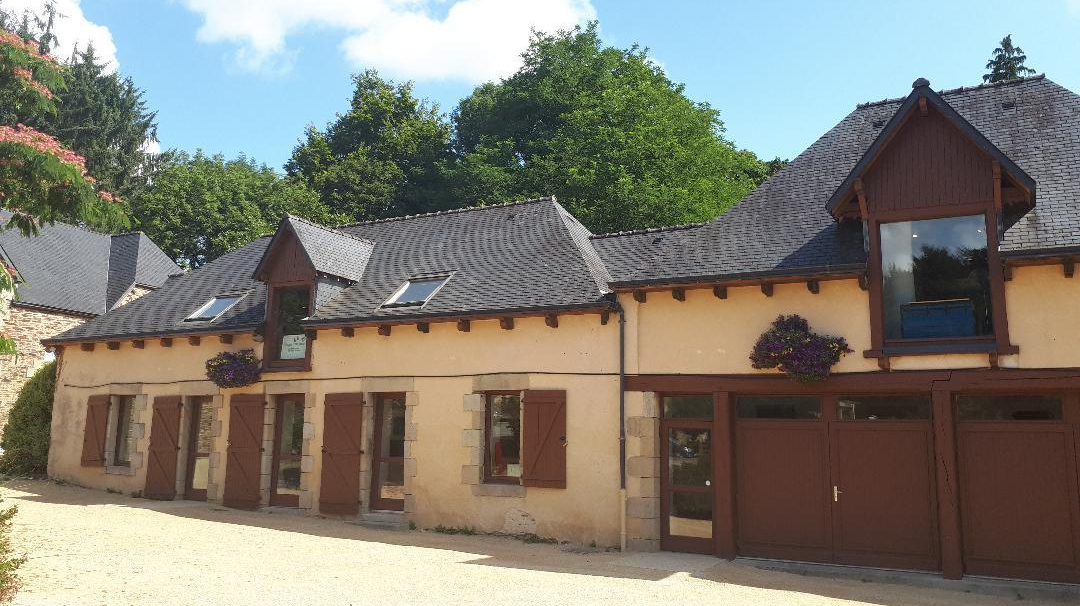 gourin-chat-tronjoly-entrance-jul19