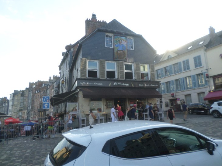 SAMSUNG CAMERA PICTURES