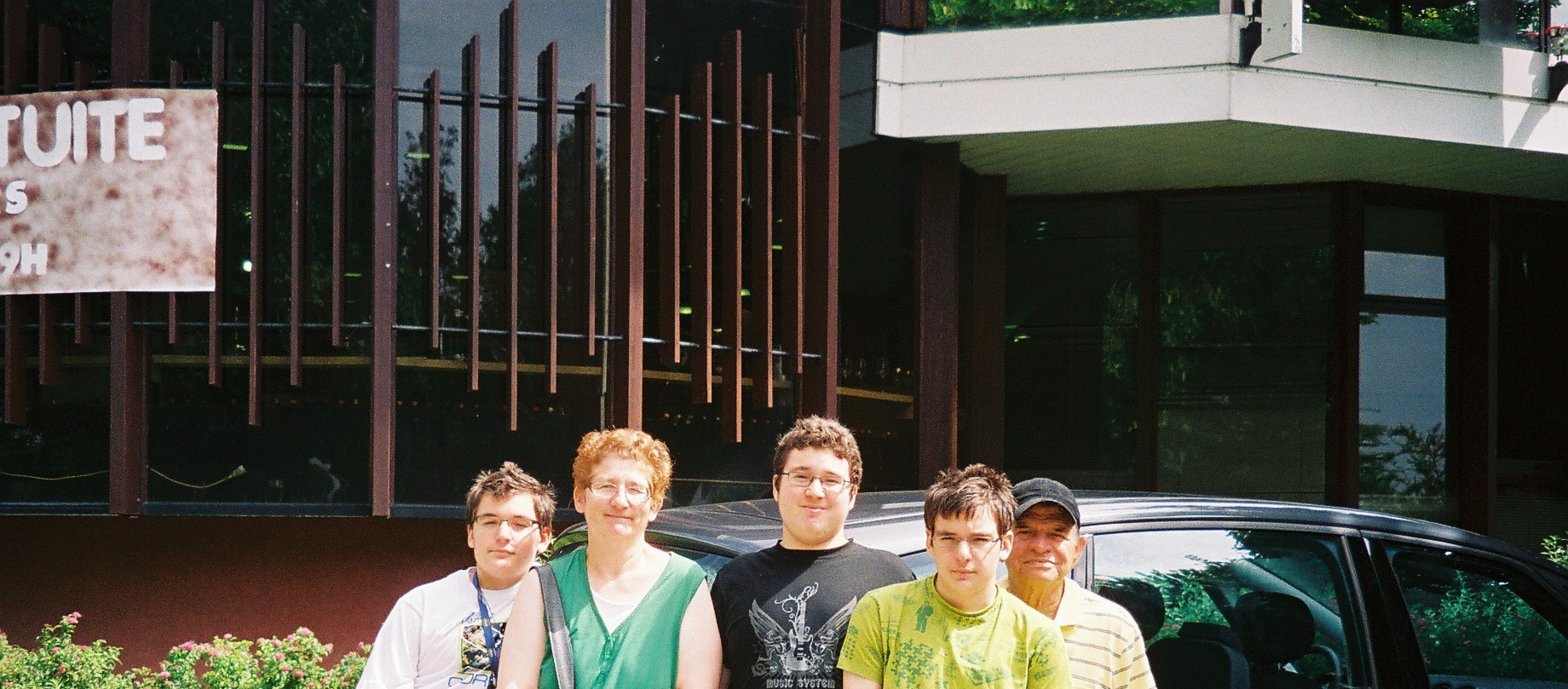 pauillac-maison-du-vins-remi-martine-noel-xavier-pipo-aug08