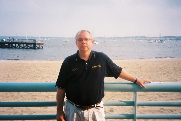 perth amboy waterfront arthur kill bay behind and then Staten isl nyc PF jun07