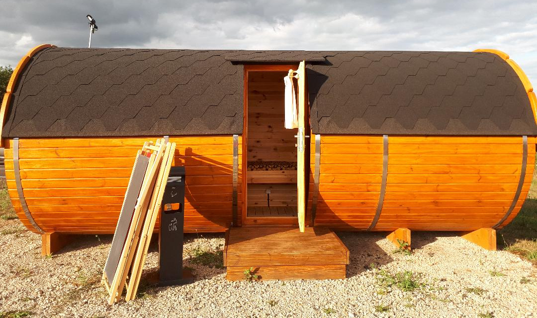 thouare-vig-marchais-tonneau-bedroom-aug18