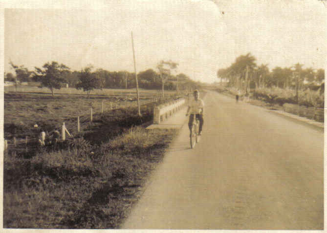 guatao me 10 yrs old road from baseball guatao to punta brava