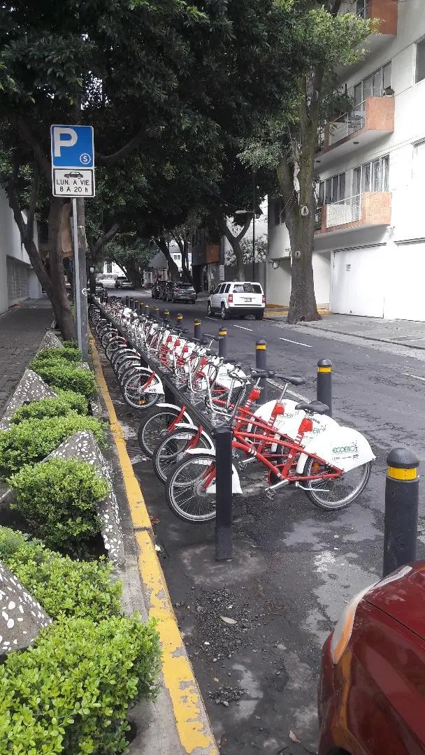 mexico-calle-santander-bike-rentals-spot-sep18