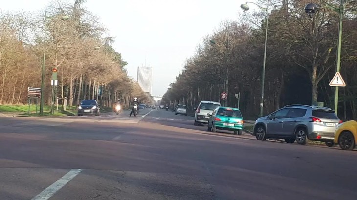 Paris-allee-de-longchamp-bois-de-bologne-en-route-Meaux-dec18