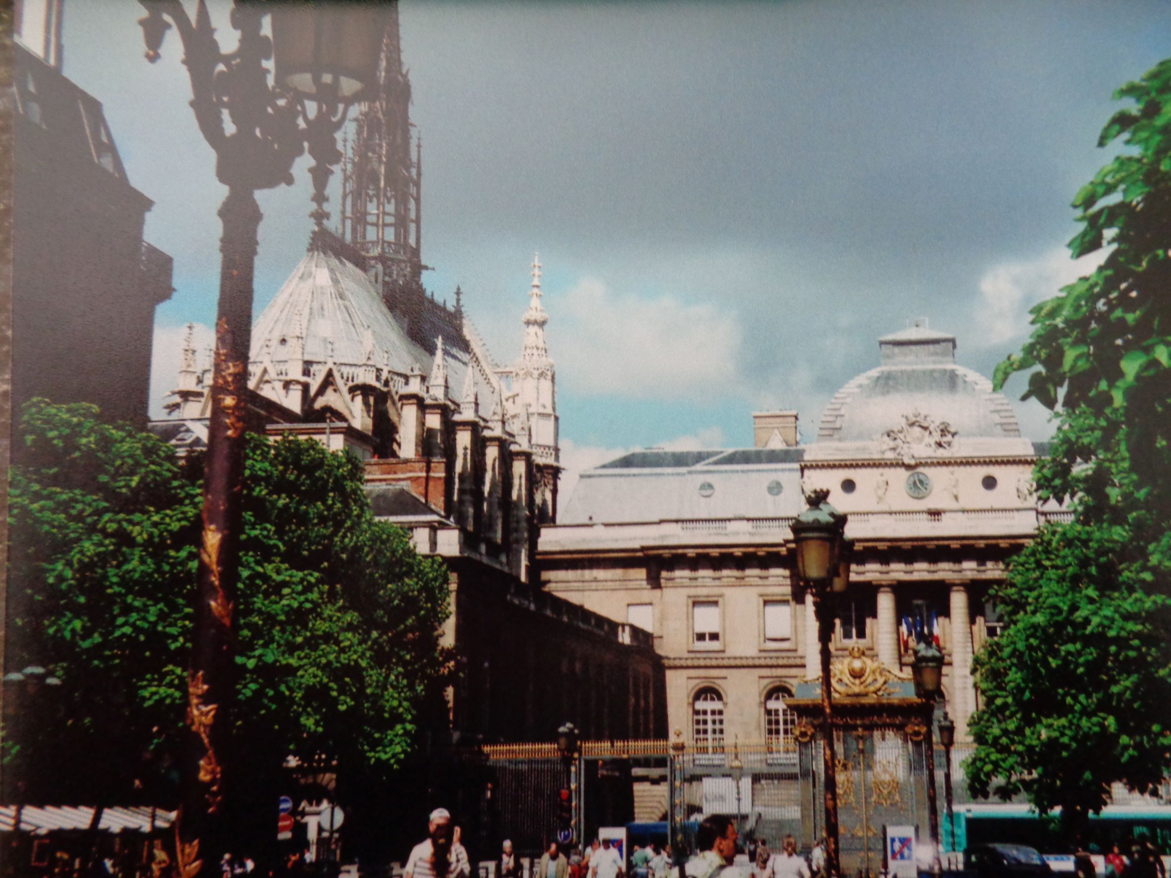 Paris sainte chapelle et palais de justice