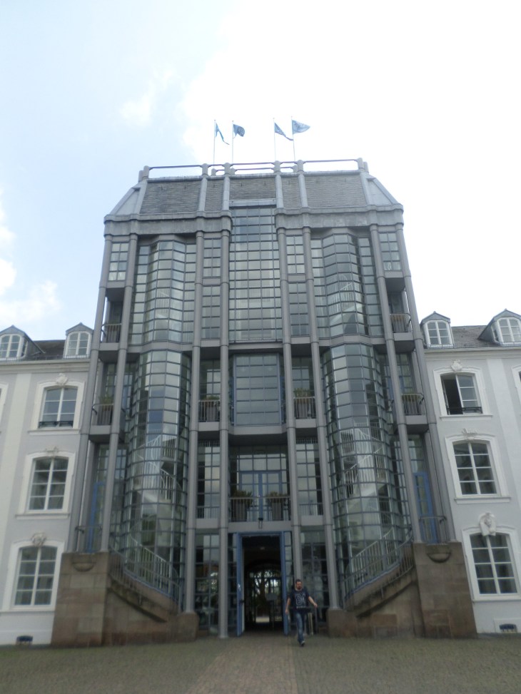 SAMSUNG CAMERA PICTURES