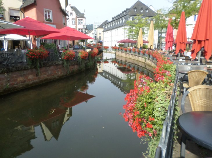 SAMSUNG CAMERA PICTURES