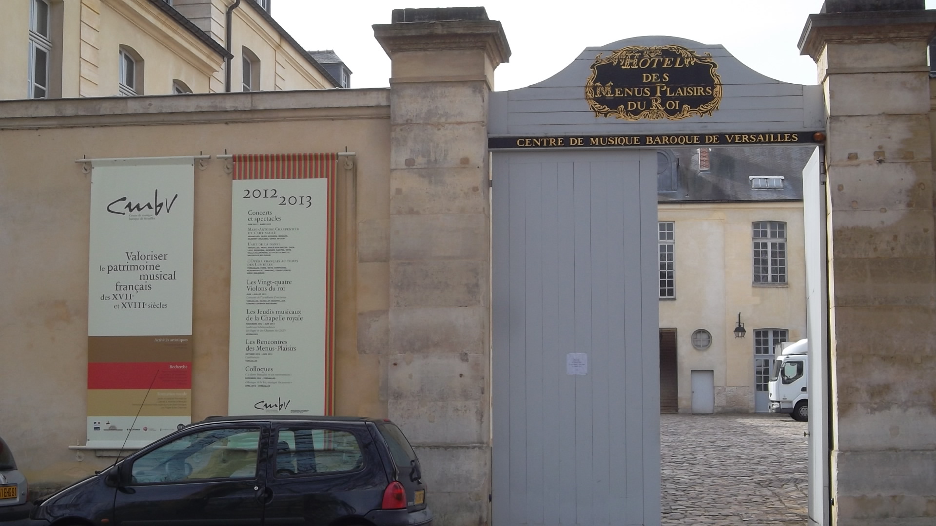 versailles-hotel-des-menus-plaisirs-du-roi-ent-mar13