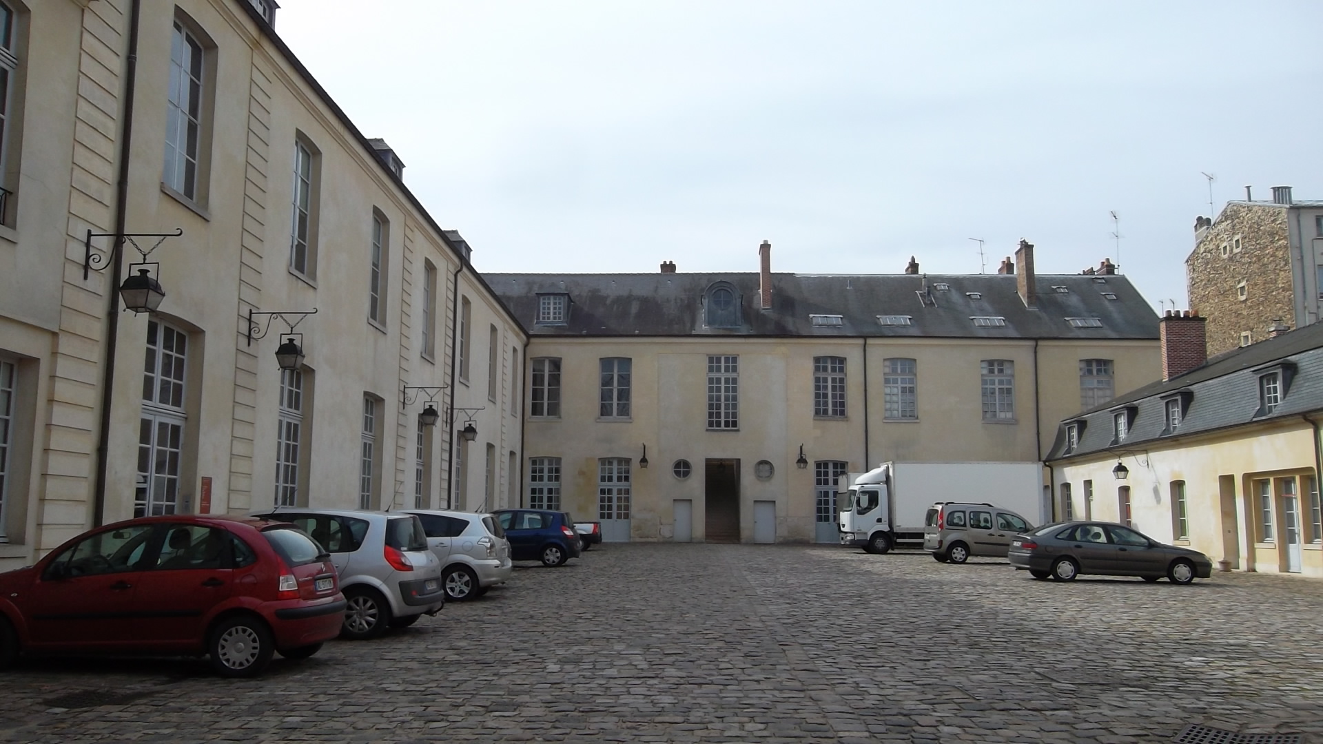 versailles hotel des menus plaisirs inside jul15