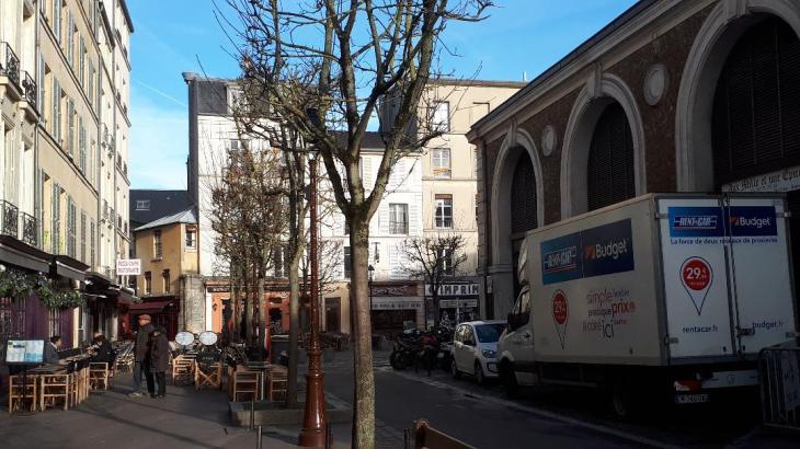Versailles market ND rue Ducis dec18