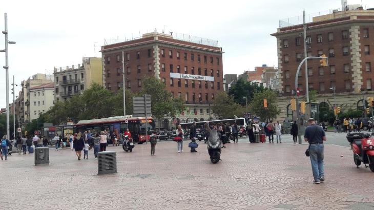 barcelona-pl-de-espana-aerobus-stop-from-airport-oct18