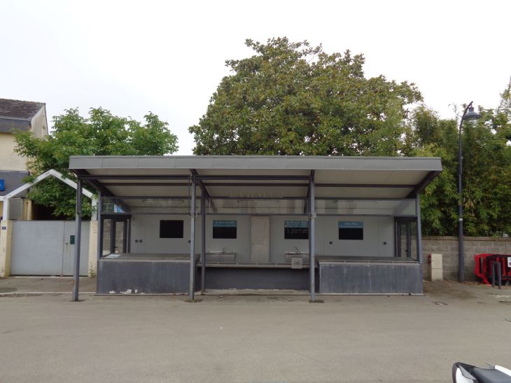 Clohars Carnoet halles jun22