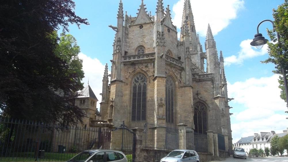 hennebont-back-church-nd-paradis-jul12