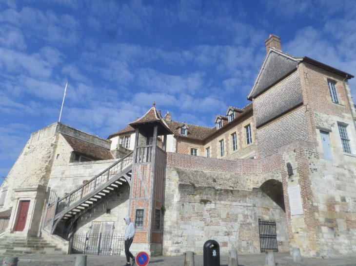 SAMSUNG CAMERA PICTURES