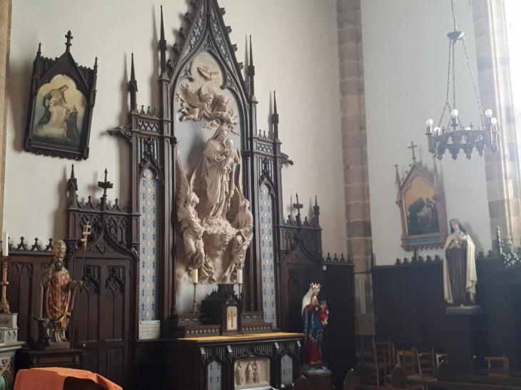 Pluneret ch st pierre et st paul chapel virgin et child near jun22