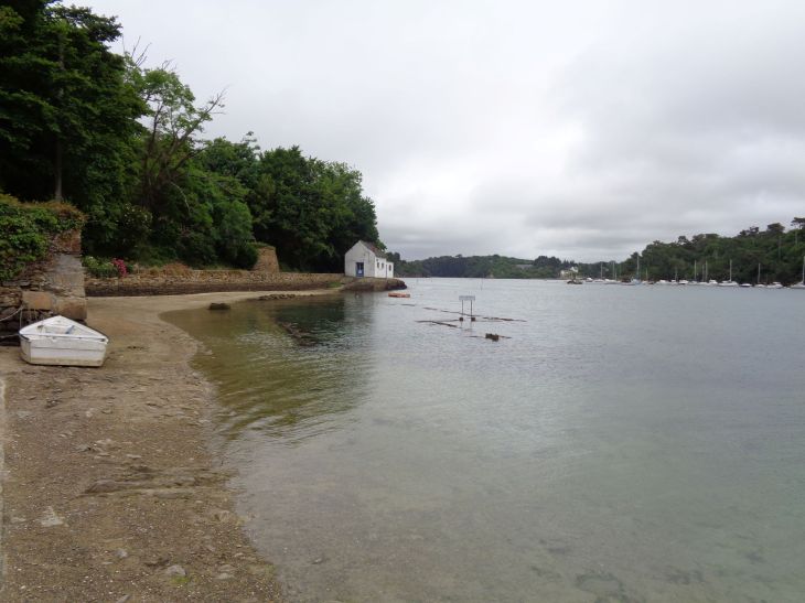 Riec sur belon port de belon oyster beds jun22