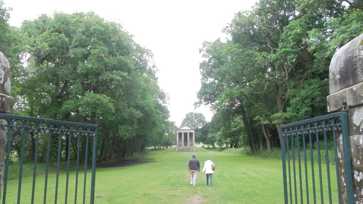 brech-champs-des-martyrs-jun12