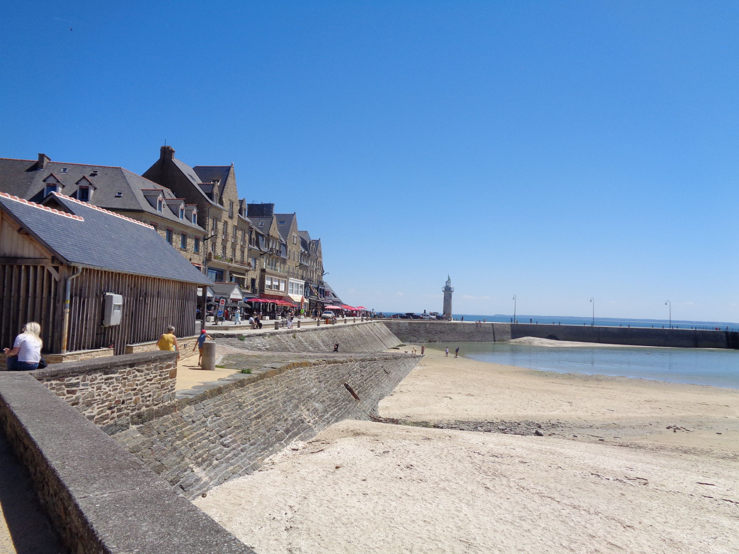 cancale plage de cancale biquinites bdlg and fenetre phare jul22