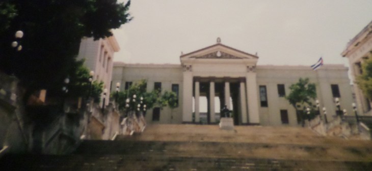 havana-univ-stairs-c1998