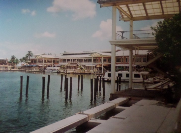 miami-bayside marina boats
