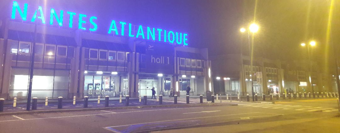 nantes-airport-front-entrance-halls-nov18