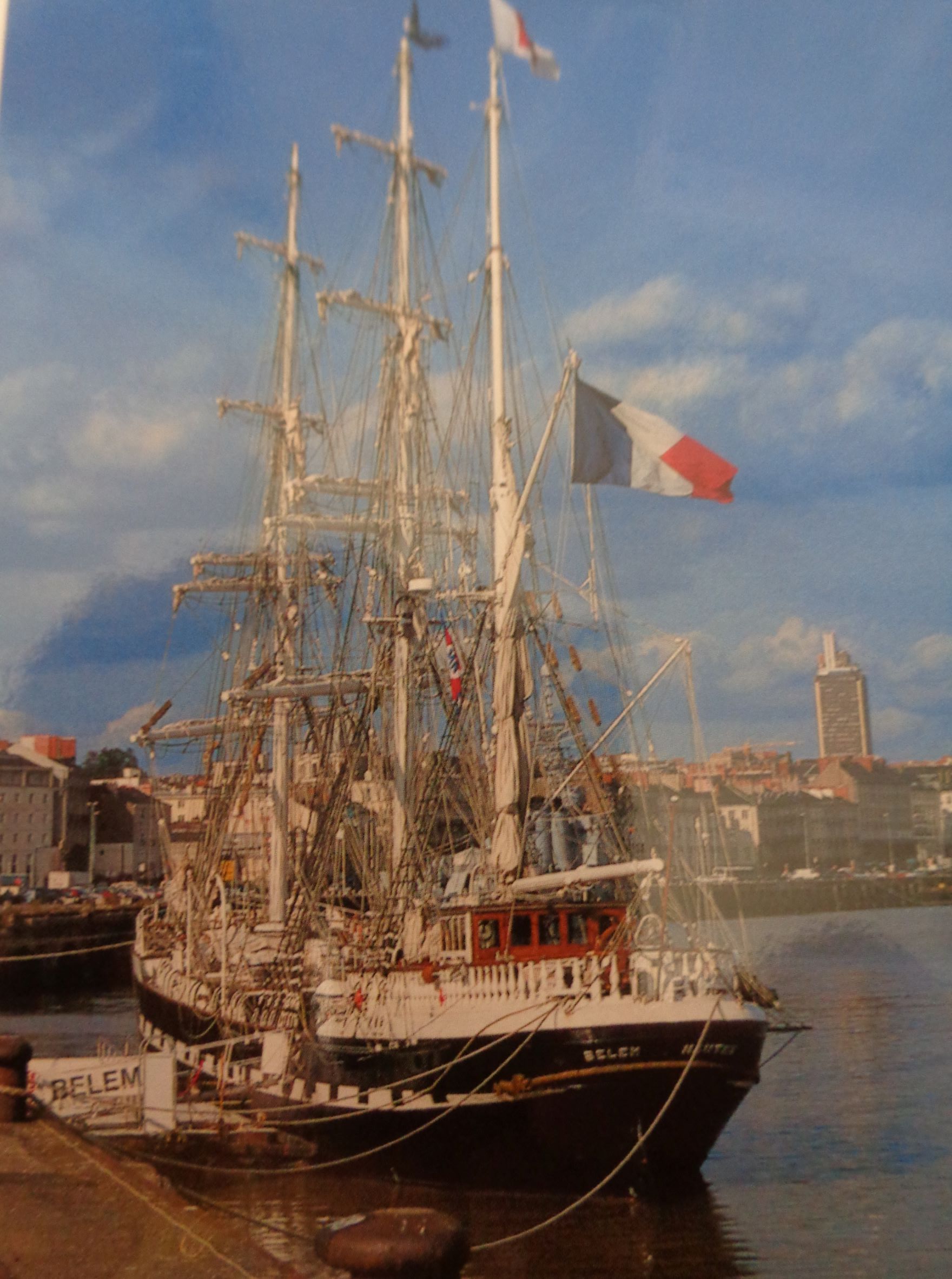 Nantes le Bélem at quai de la fosse c2009