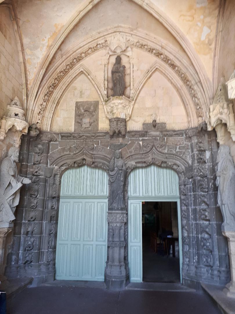 Saint Pol de Leon Cathedral St Pol Aurelien front door jun22