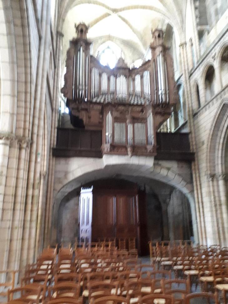 Saint Pol de Leon Cathedral St Pol Aurelien organ jun22