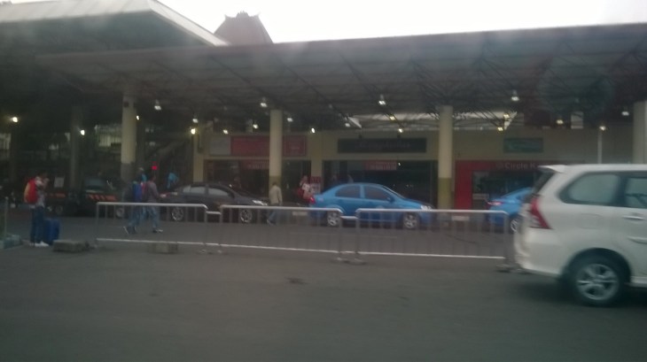 surabaya-juanda-apt-arriving-nov16