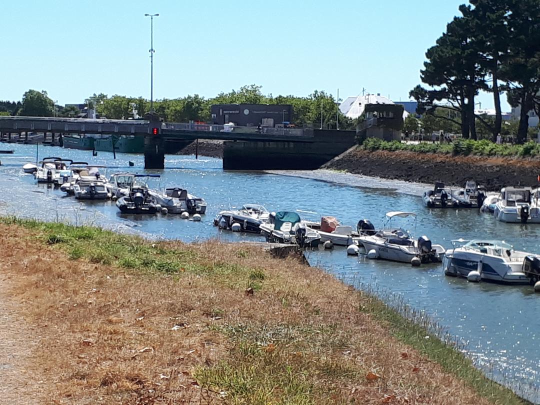 Vannes pont kerino et boats jul22