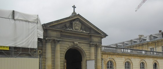 versailles-hosp-richard-chapel-of-the-reine-2011