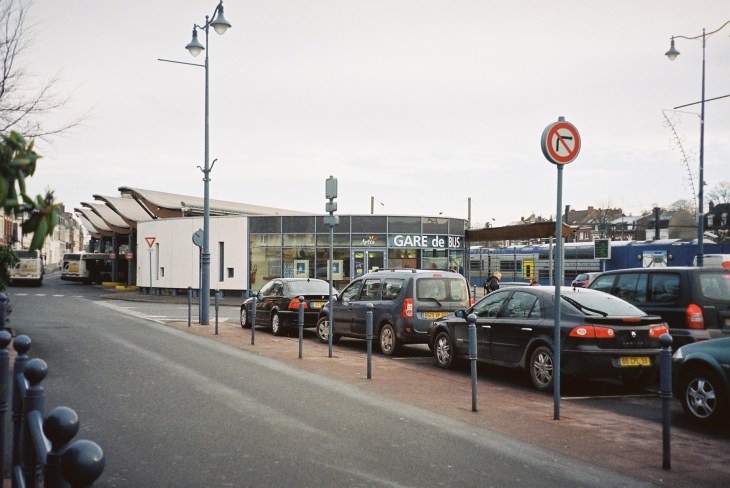 arras-gare-routiere-bus-station-dec08