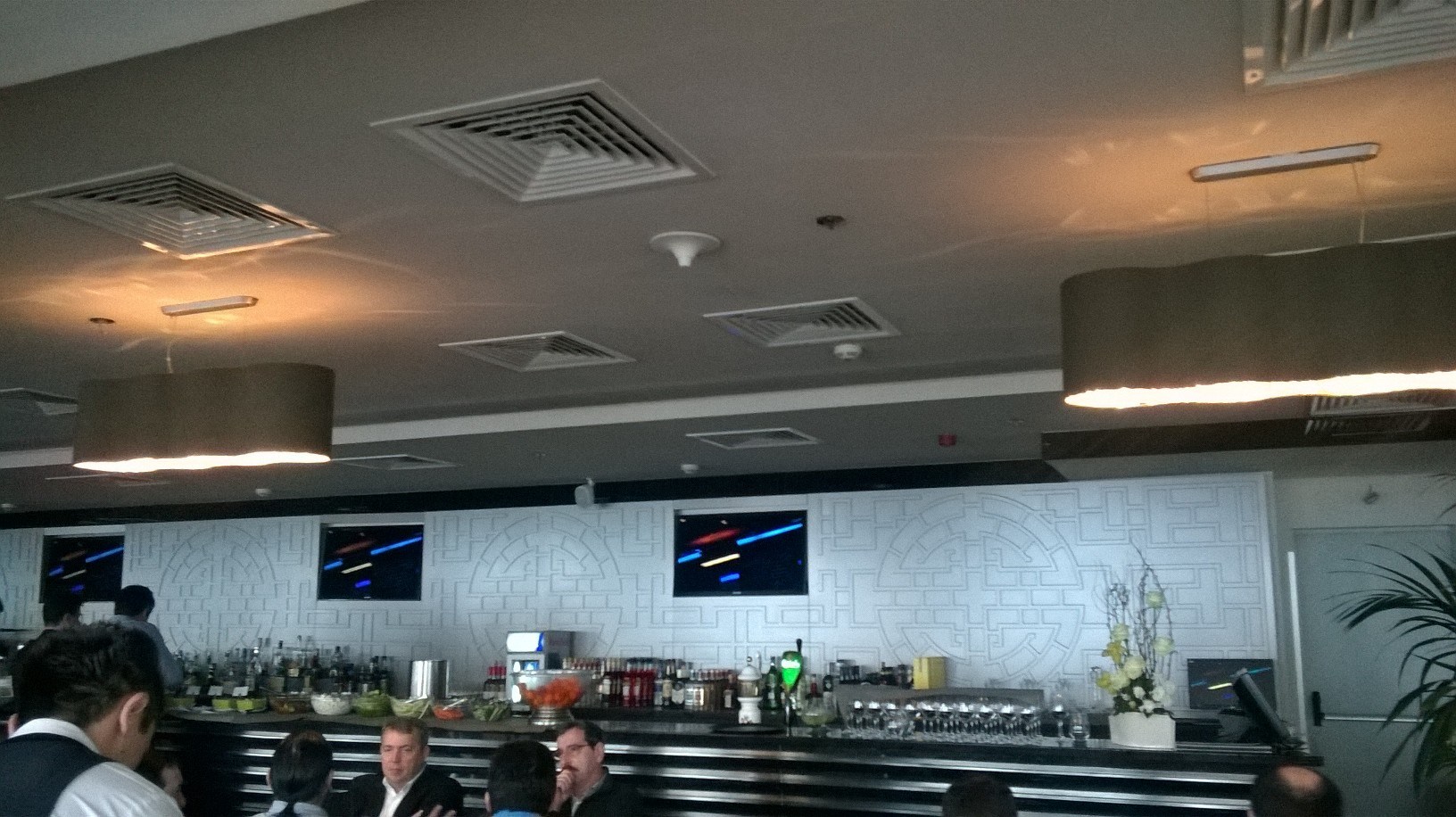 Bucharest-city-high-18-resto-inside jan15