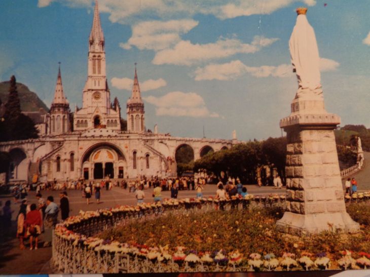 Lourdes basilica and crown Virgin