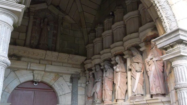 Pleyben enclos Saint Germain l’Auxerrois main door nov 12