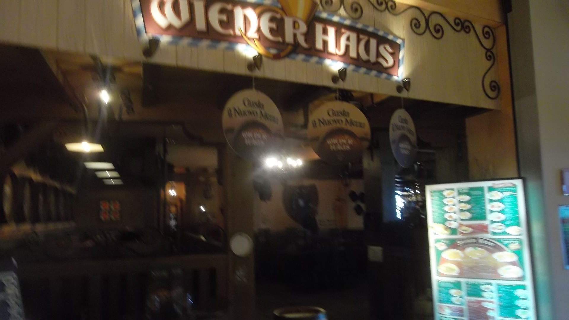 roma-cc-porta-di-roma-weiner-haus-resto-aug13