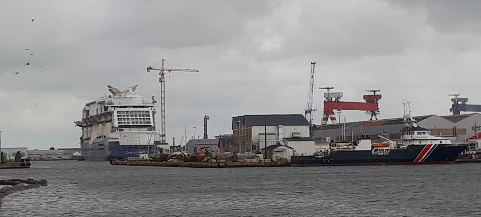 st-nazaire-port-harbor-on-cruise-boats-jun19