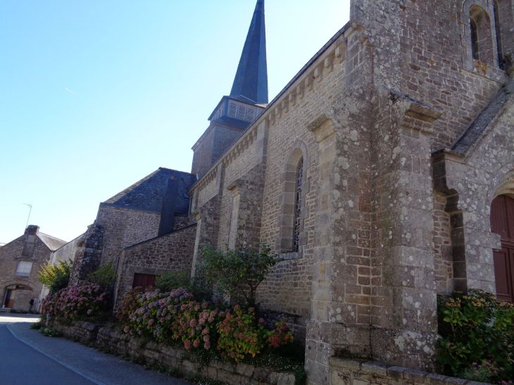 Sulniac ch Saint Pierre side right aug22