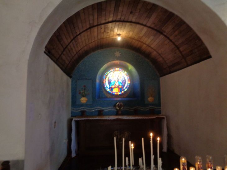 Trehorenteuc ch Sainte Onenne ou chapelle du Graal chapel Sainte Onenne aug22