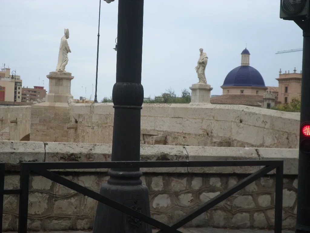 val-puente-de-las-artes-aug16