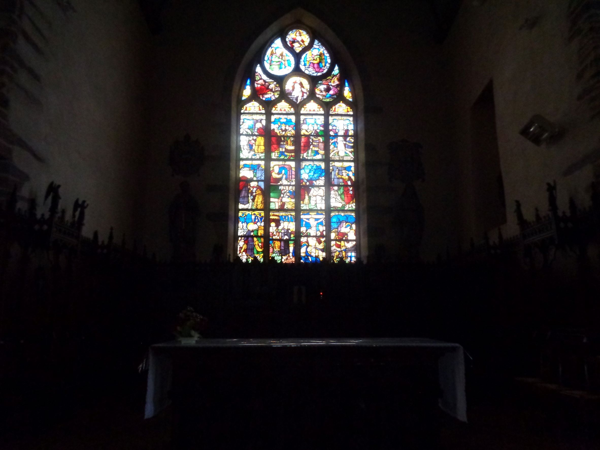 Beignon Ch St Pierre altar closeup sep22