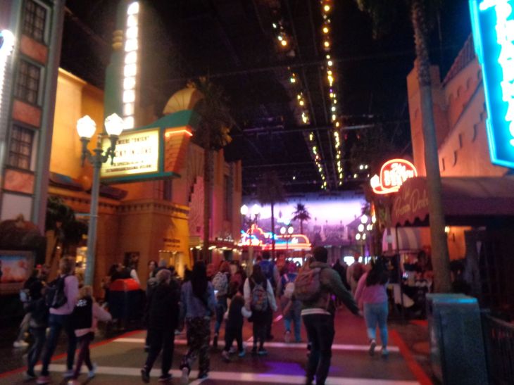 Disneyland paris disney studio 1 entrance sep22