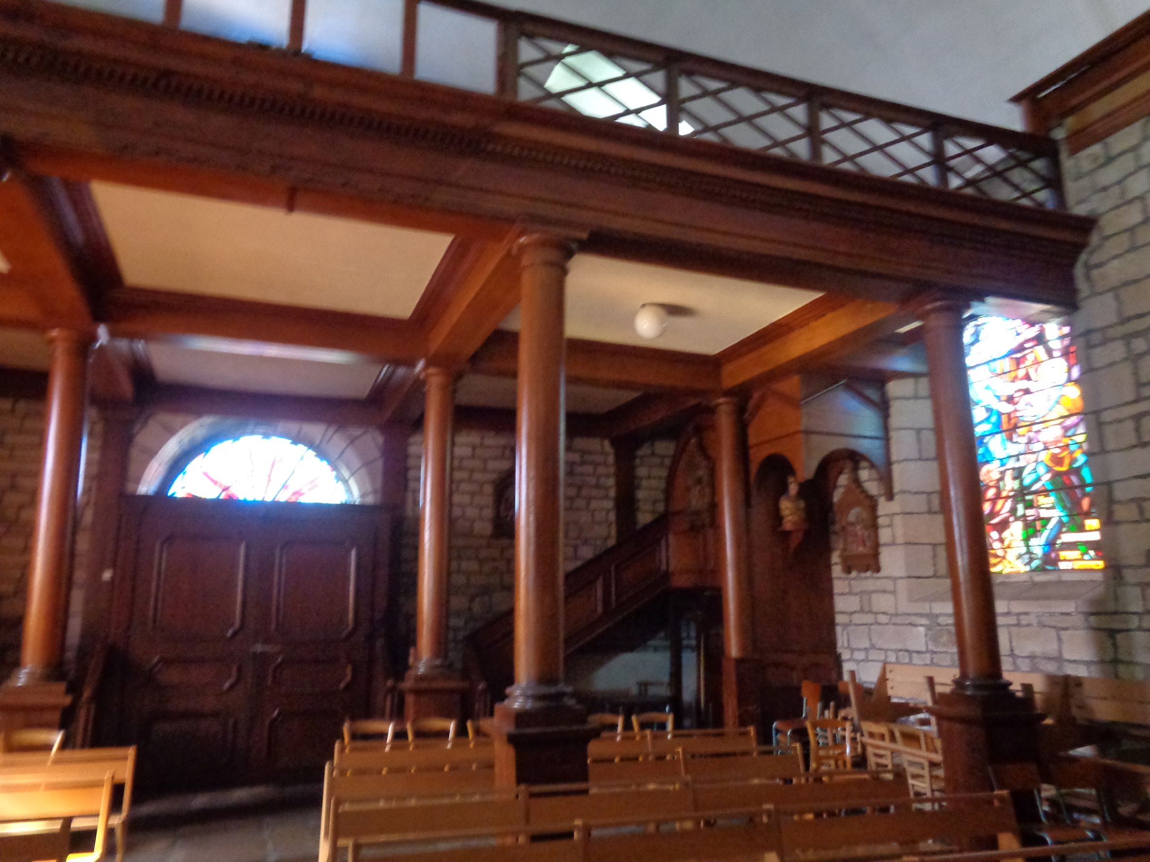 Guéméne sur Scorff ch Notre Dame de la Fosse back to pulpit sep22