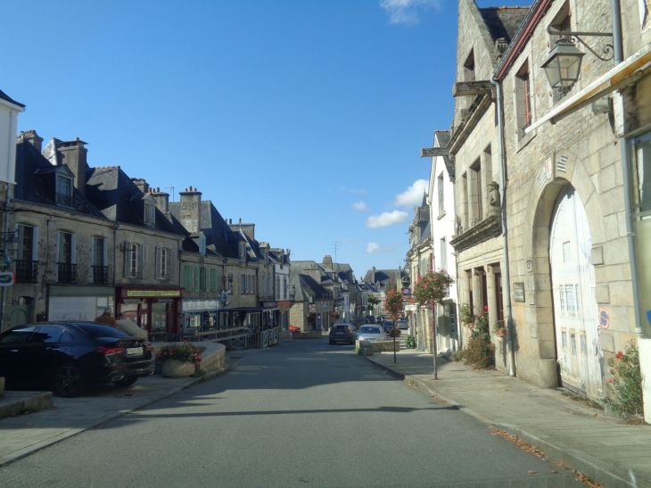 Guéméne sur Scorff rue Bissons sep22