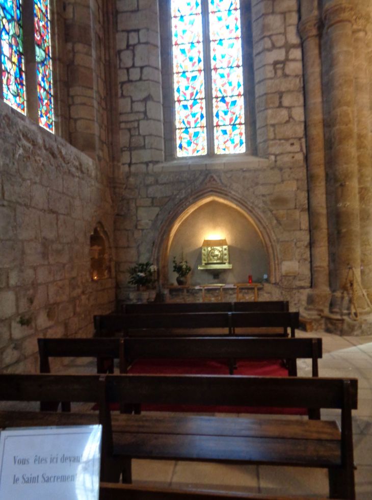 Guingamp basilica ND bon secours chapel saint sacrement sep22